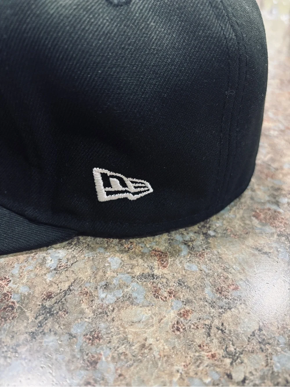 New Era black white